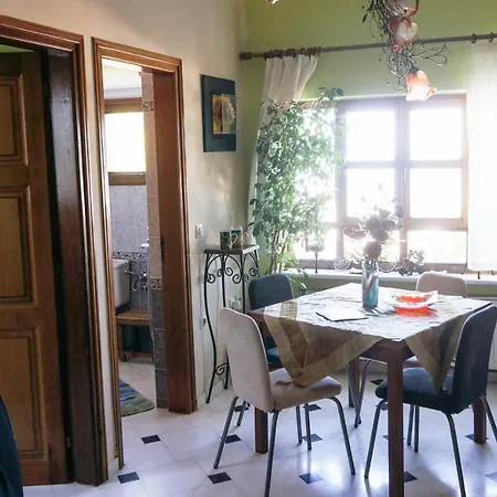Entire Private House & Balcony @ Central * Fira (Santorini)